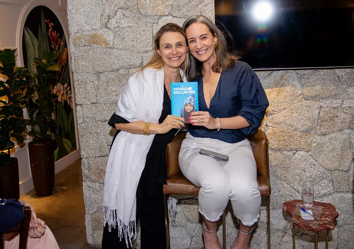 Sorteio Livro no Petit Comité do Just Real Moms - Talk com Isa Minatel para Mães da Pracinha da Vila Nova Conceição