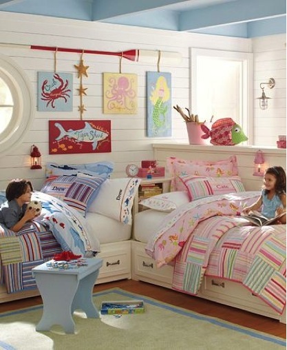 Quarto menino e menina