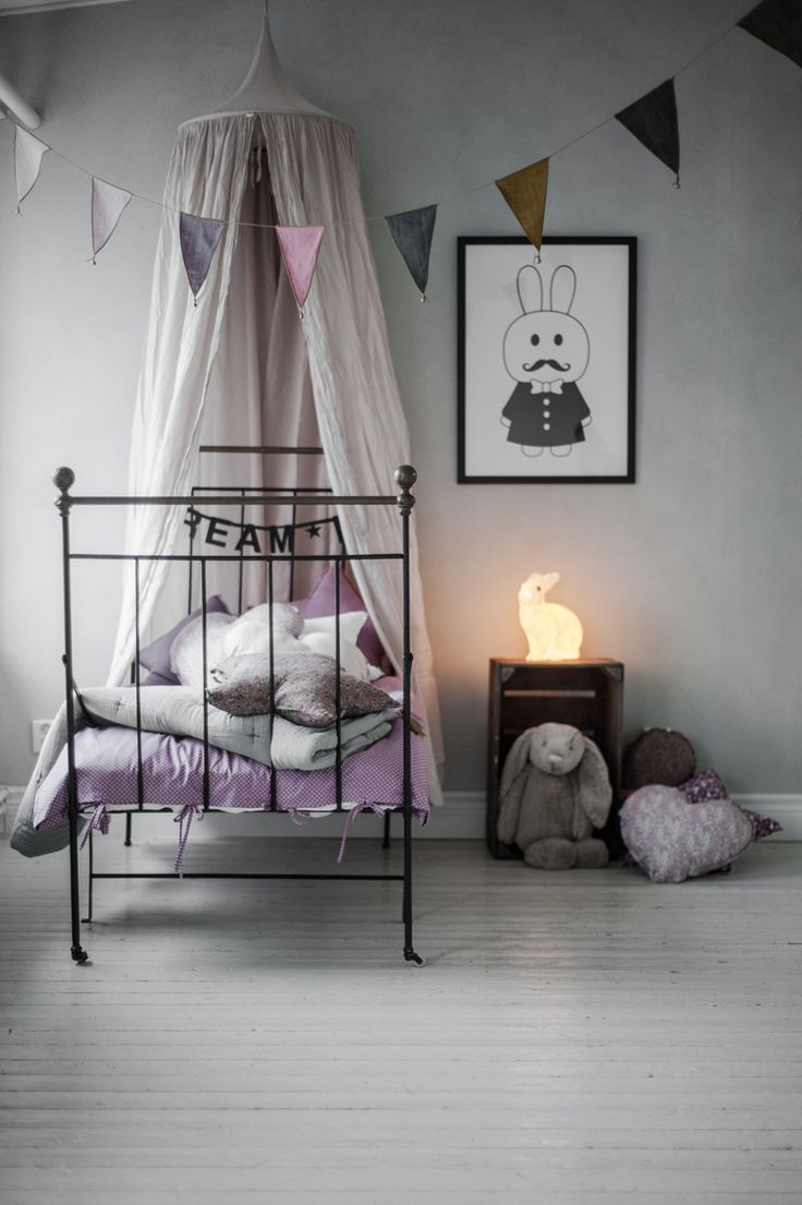  Luminária no quarto de bebê e de crianças - Just Real Moms