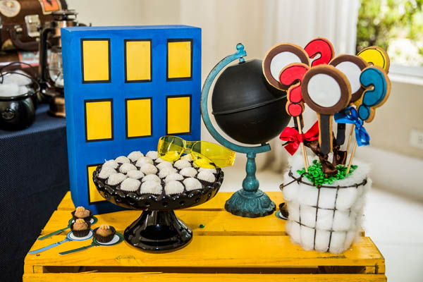 Festa com tema Detetives do Prédio Azul - Just Real Moms