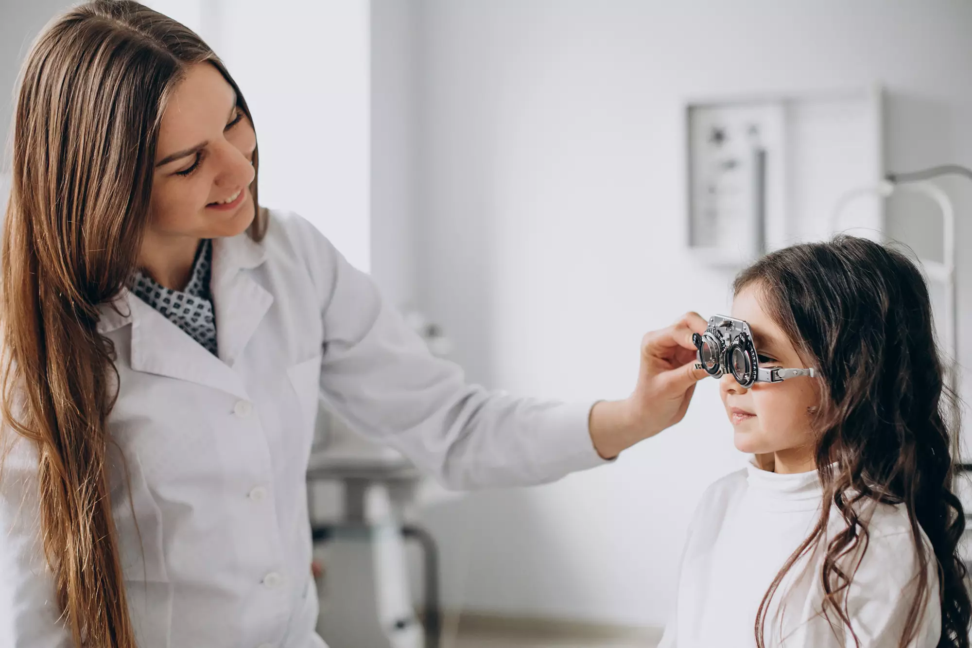 Oftalmologista Infantil Quando levar a criança pela primeira vez Dr Hallim Feres Neto Just Real Moms