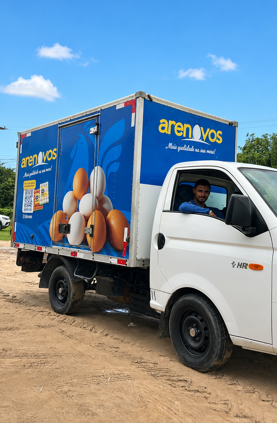 Caminhão de entrega Arenovos