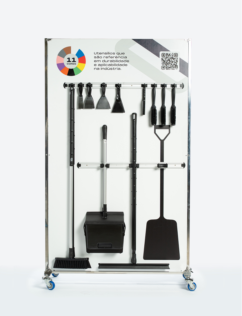Shadowboard Brasmo com utensílios de higiene industrial organizados
