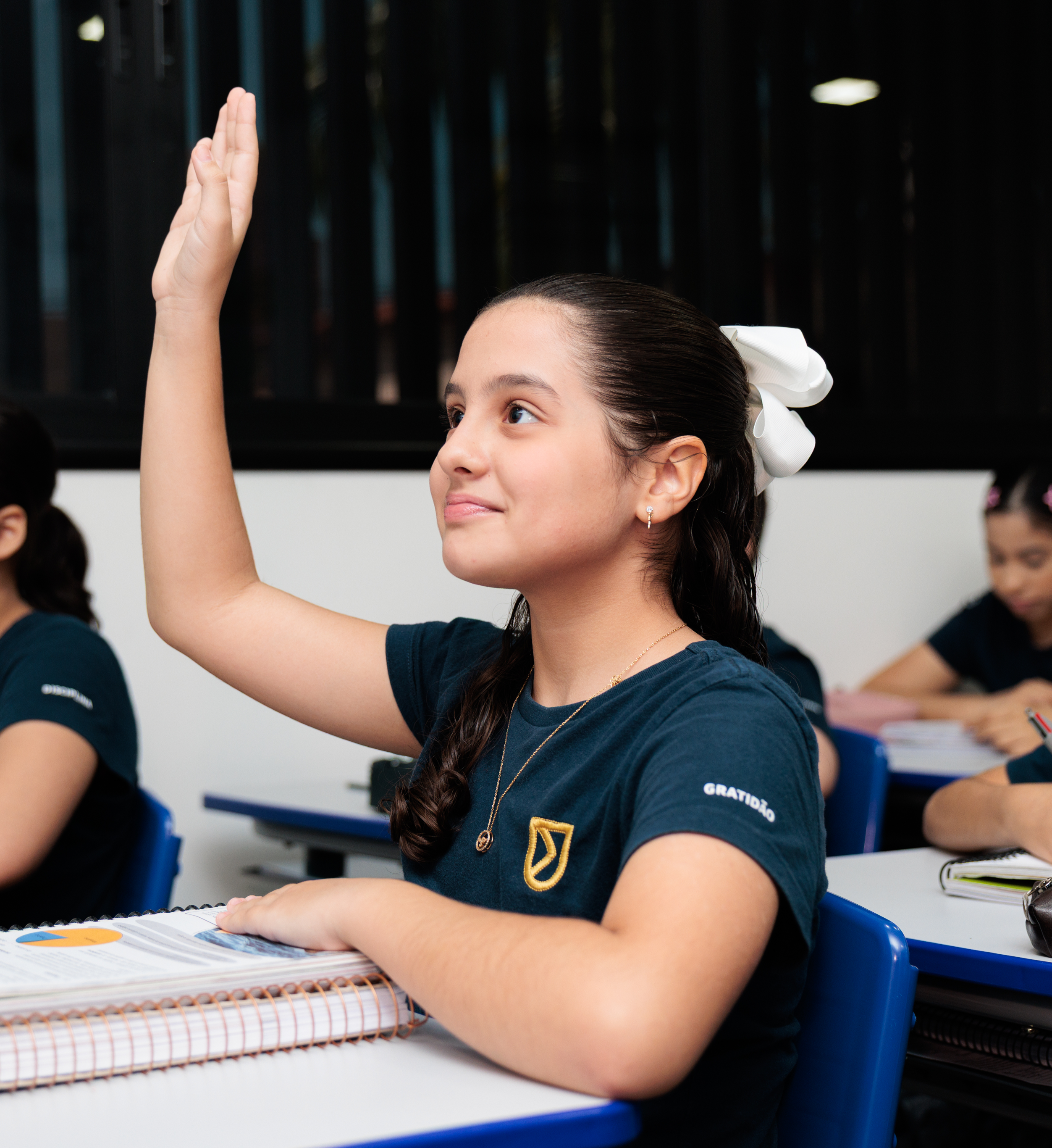 Alunos do Ensino Fundamental no Colégio Porto